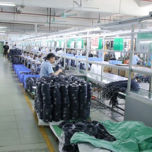 10.Cutting outside jacket1