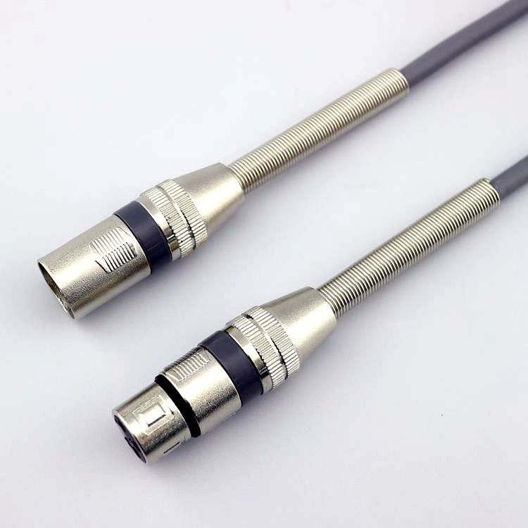  DESC:3 Pin Microphone Cable – 25 Feet, Silver Xlr male to female